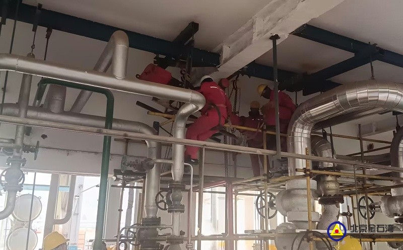10拆除開孔機