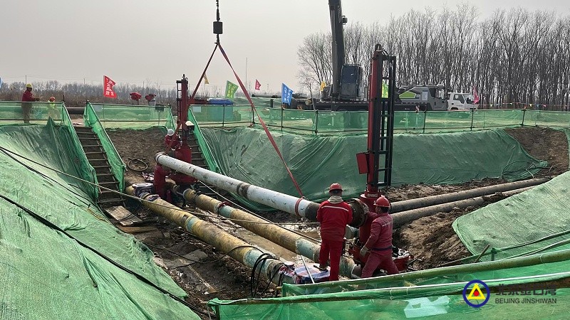 23上游封堵器及旁通線安裝中